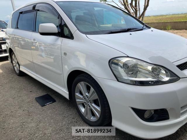 Toyota IPSUM 2004-05 7724345-1