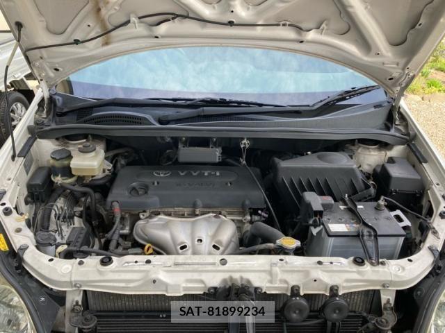 Toyota IPSUM 2004-05 7724345-24