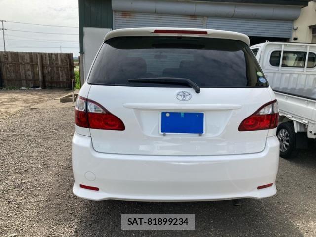 Toyota IPSUM 2004-05 7724345-4