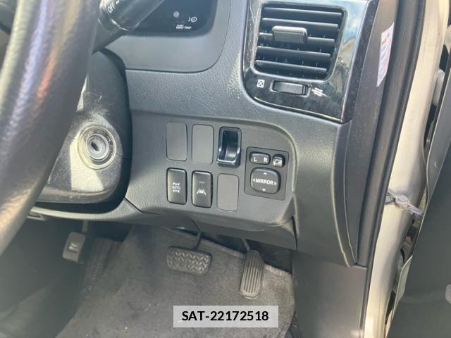 Toyota IPSUM 2007-05 7785799-19