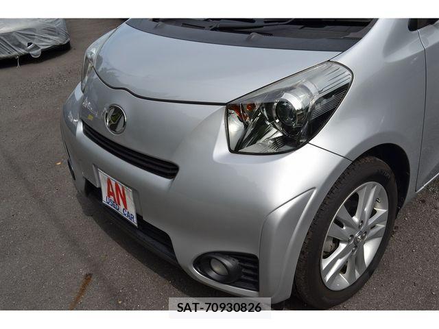Toyota IQ 2012-01 1297722-12