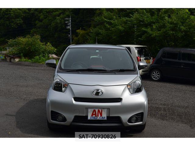 Toyota IQ 2012-01 1297722-3