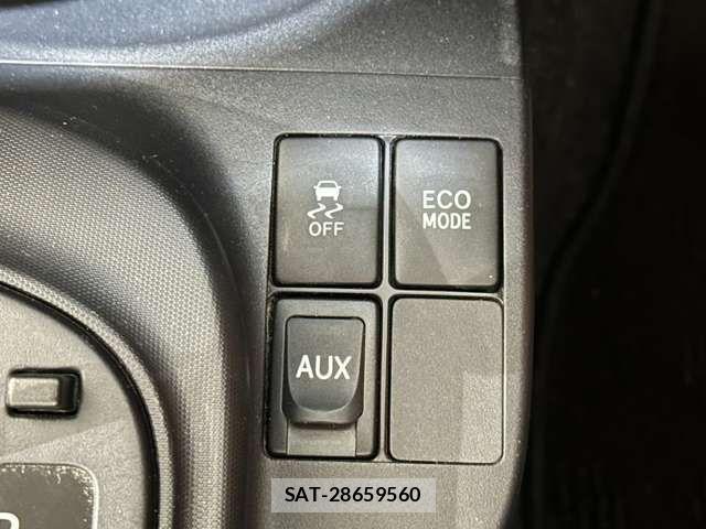 Toyota IQ 2012-01 1327978-15