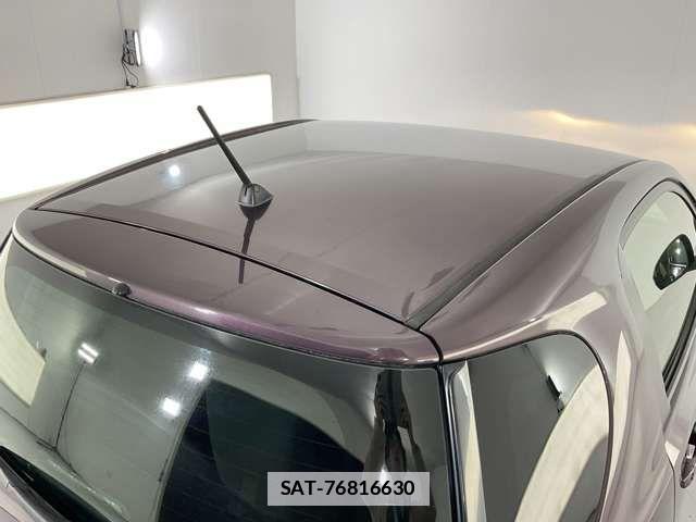 Toyota IQ 2012-09 1391210-8