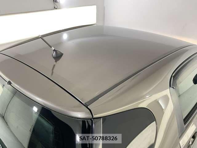 Toyota IQ 2013-10 1625284-8