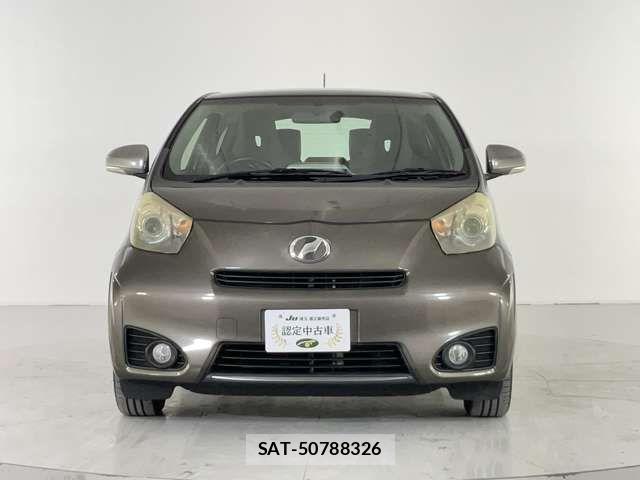 Toyota IQ 2013-10 1625284-1