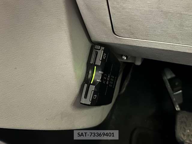 Toyota IQ 2012-01 1870859-14