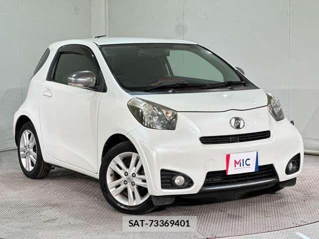 Toyota IQ 2012-01 1870859-2