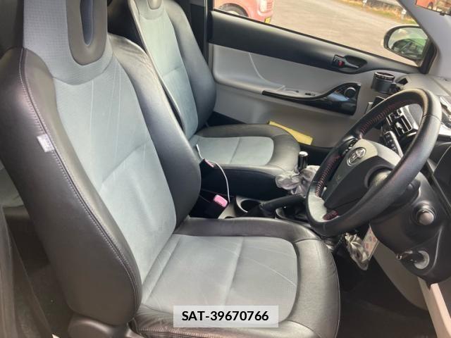 Toyota IQ 2014-09 2667253-20