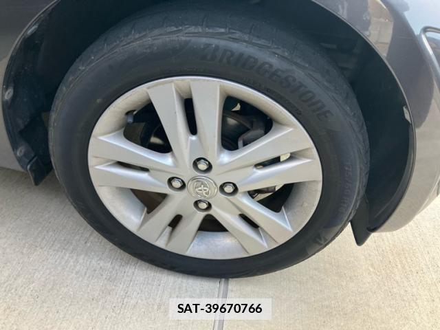 Toyota IQ 2014-09 2667253-4
