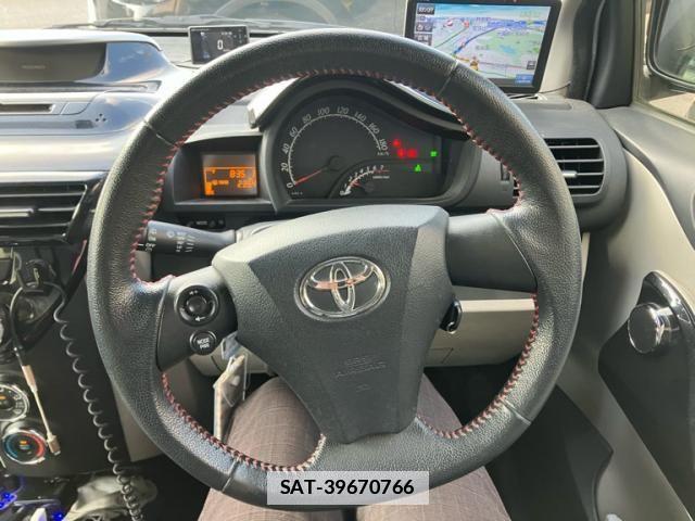 Toyota IQ 2014-09 2667253-6