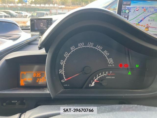 Toyota IQ 2014-09 2667253-7