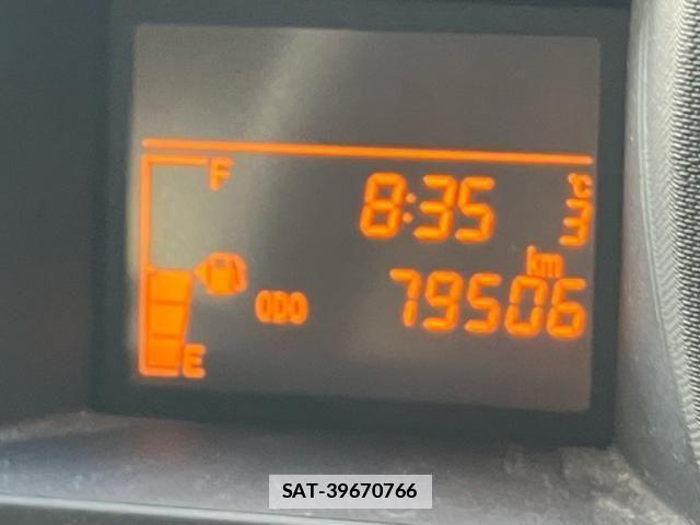 Toyota IQ 2014-09 2667253-8