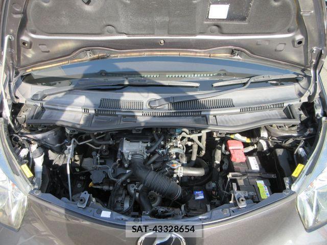 Toyota IQ 2009-08 2962078-28