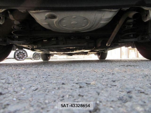 Toyota IQ 2009-08 2962078-29