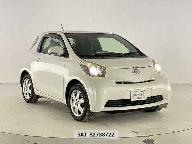 Toyota IQ 2013-01 5869711-7