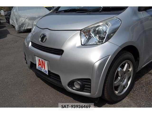 Toyota IQ 2013-01 6001351-11