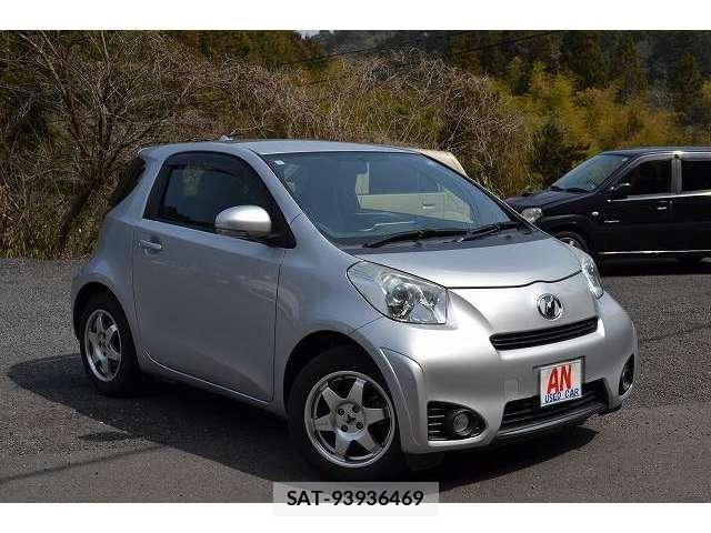 Toyota IQ 2013-01 6001351-1