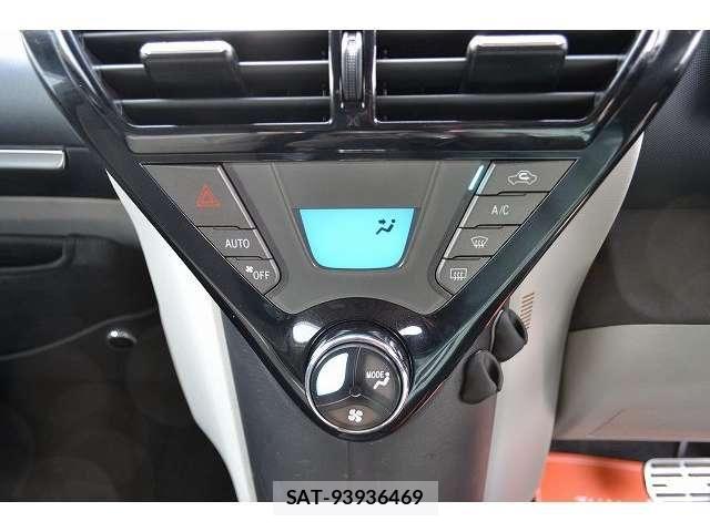 Toyota IQ 2013-01 6001351-27