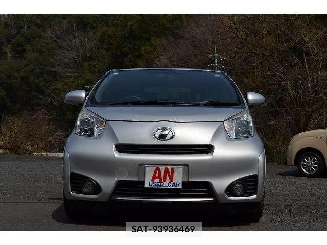 Toyota IQ 2013-01 6001351-2