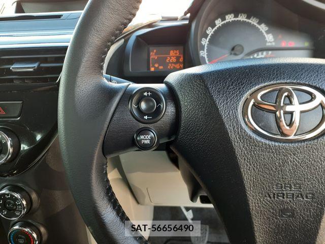 Toyota IQ 2012-11 6271894-22