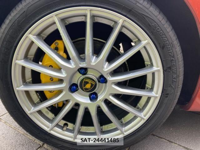 Toyota IQ 2011-12 7219956-11