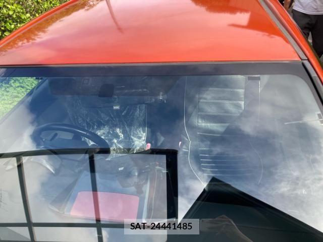Toyota IQ 2011-12 7219956-3