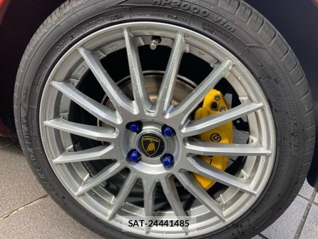Toyota IQ 2011-12 7219956-8