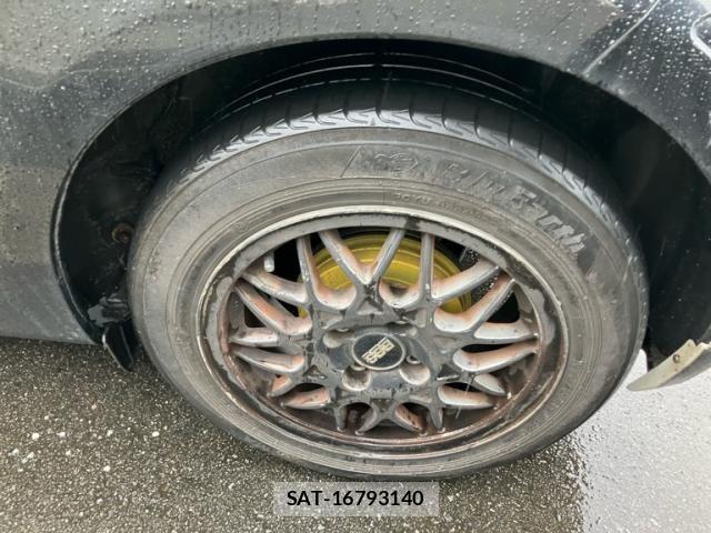 Toyota IQ 2010-01 7358176-7