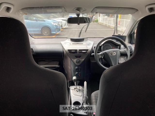 Toyota IQ 2009-01 7724346-2