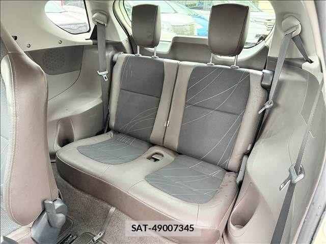 Toyota IQ 2009-01 7785800-9