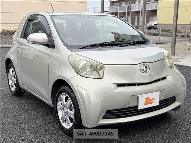 Toyota IQ 2009-01 7785800-4
