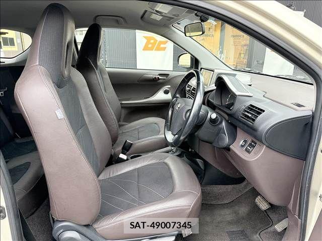 Toyota IQ 2009-01 7785800-8