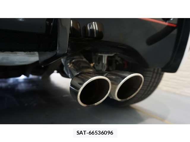 Toyota IQ 2009-12 8036084-9