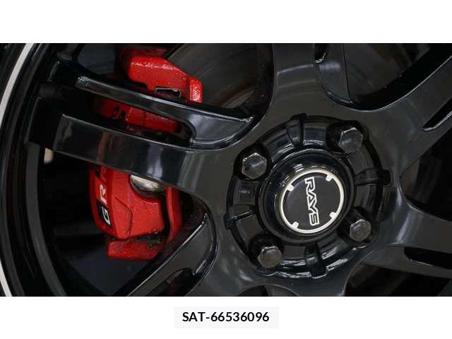 Toyota IQ 2009-12 8036084-18