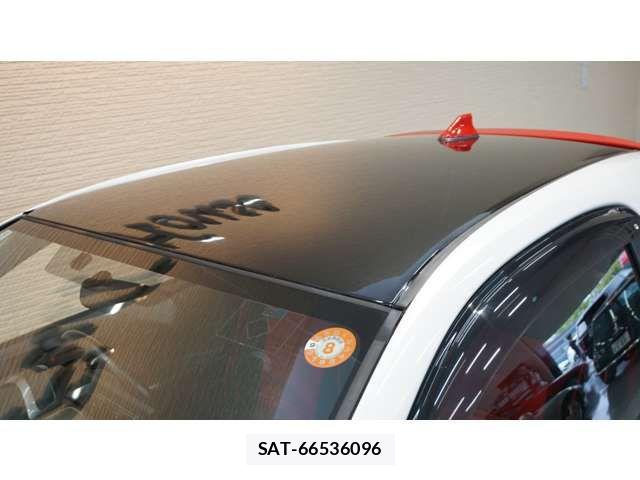 Toyota IQ 2009-12 8036084-3