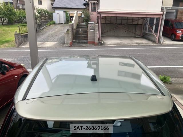 Toyota IQ 2009-01 8036085-9