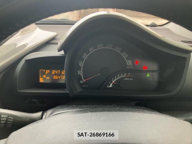 Toyota IQ 2009-01 8036085-16