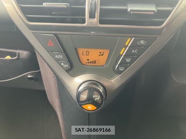 Toyota IQ 2009-01 8036085-18