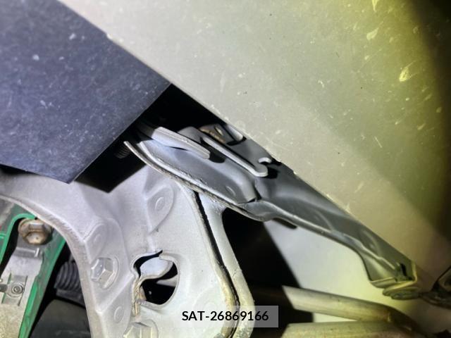 Toyota IQ 2009-01 8036085-25