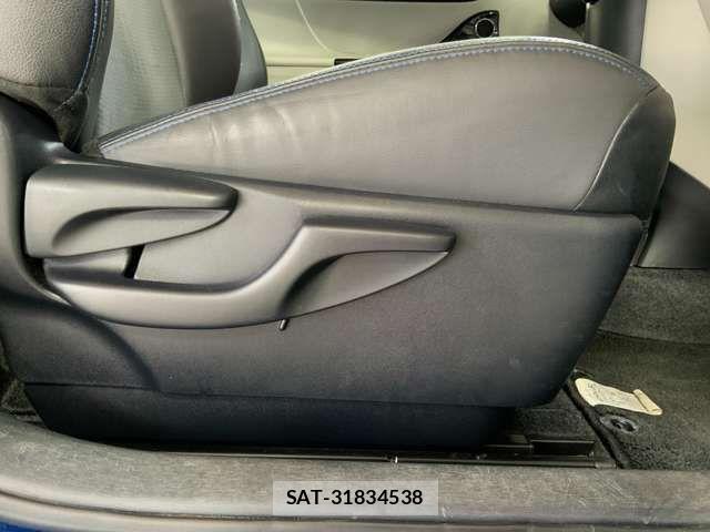 Toyota IQ 2014-05 8074120-15