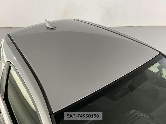 Toyota IQ 2012-08 8245483-11