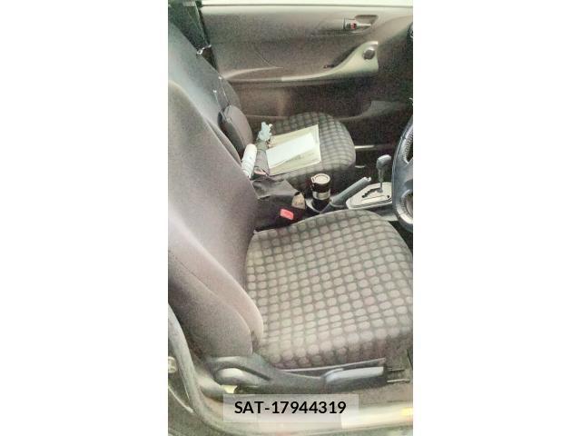 Toyota IQ 2009-09 8354718-13