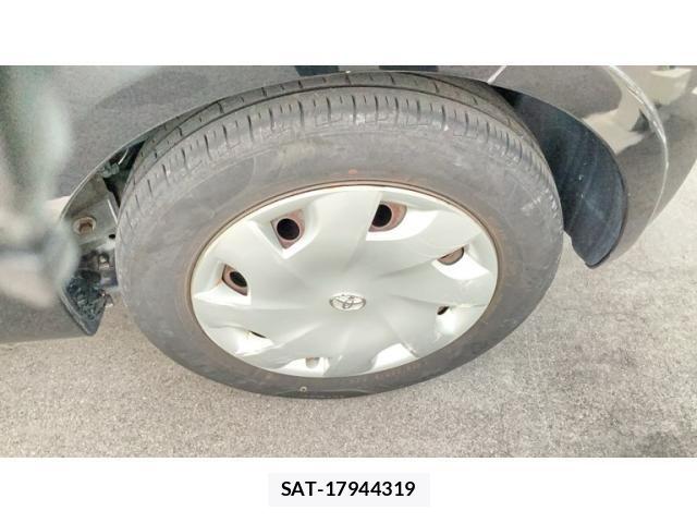 Toyota IQ 2009-09 8354718-17