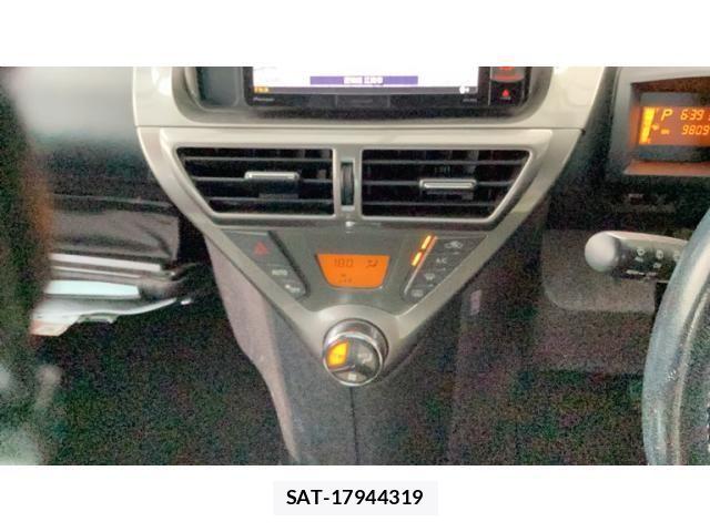 Toyota IQ 2009-09 8354718-3
