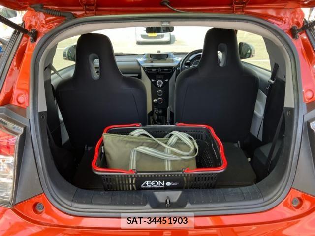 Toyota IQ 2014-09 8525291-12
