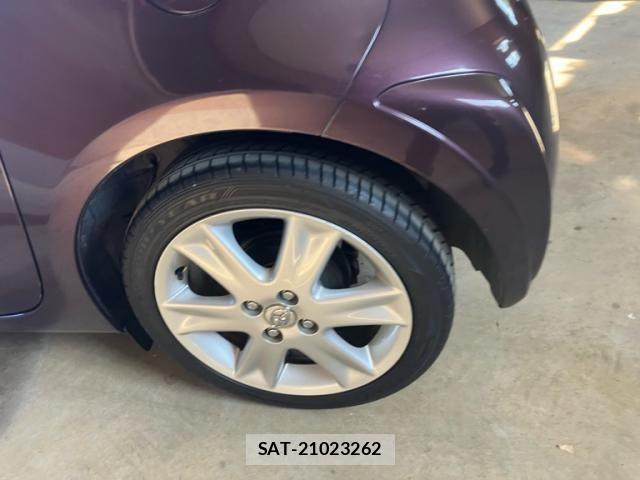 Toyota IQ 2009-11 8562222-4