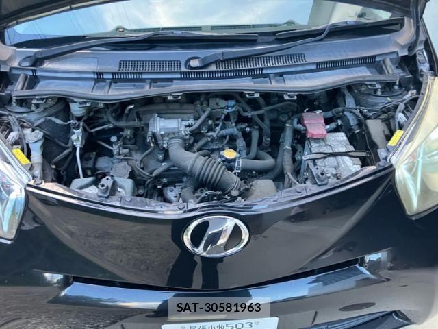Toyota IQ 2009-01 8659554-15