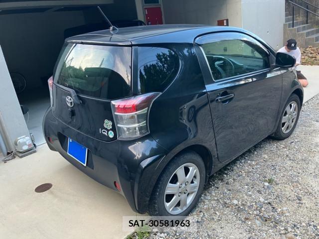 Toyota IQ 2009-01 8659554-6