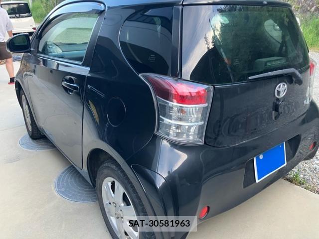 Toyota IQ 2009-01 8659554-7
